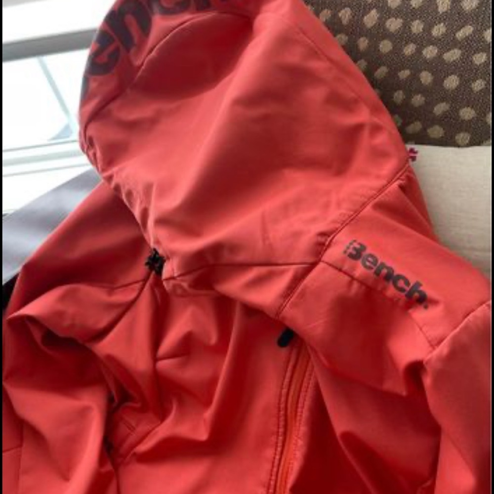 BENCH Jacket - Picture 4 of 5